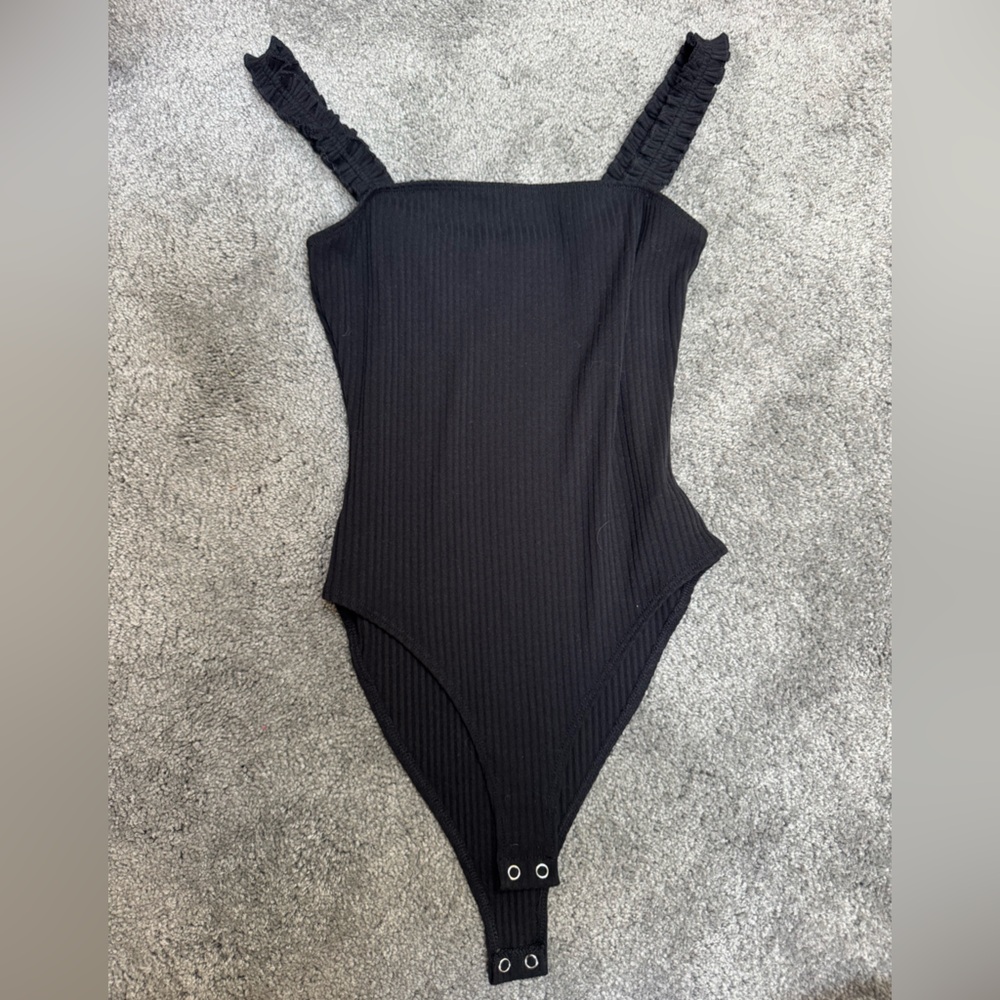 Forever 21 Black Ribbed Square Neck Bodysuit with Ruffled Straps